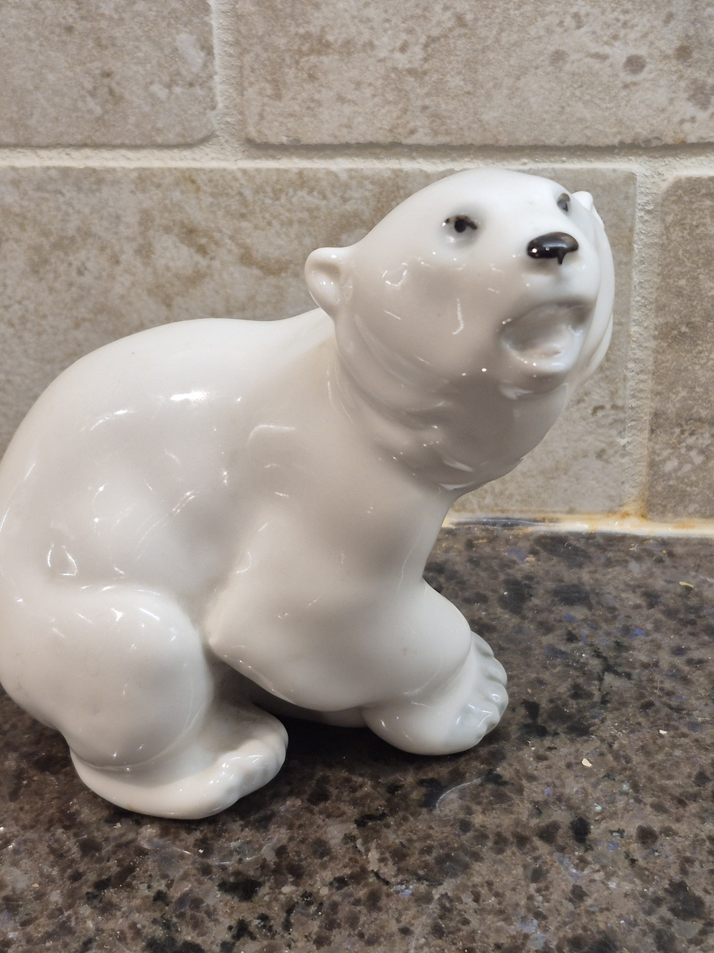 Vintage Collectible LOMONOSOV PORCELAIN Polar Bear Figurine EUC